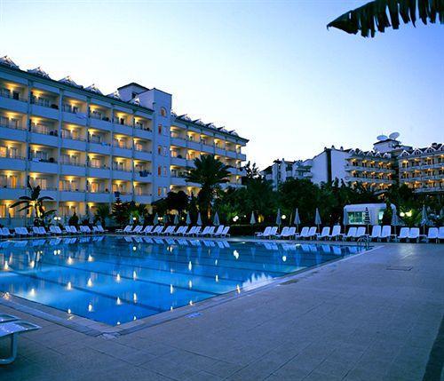 Club Hotel Pineta Armutalan Zewnętrze zdjęcie
