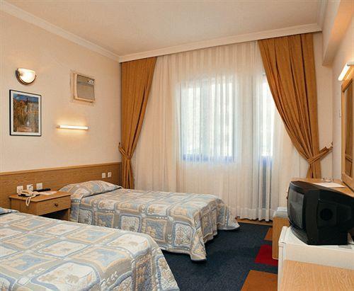 Club Hotel Pineta Armutalan Zewnętrze zdjęcie