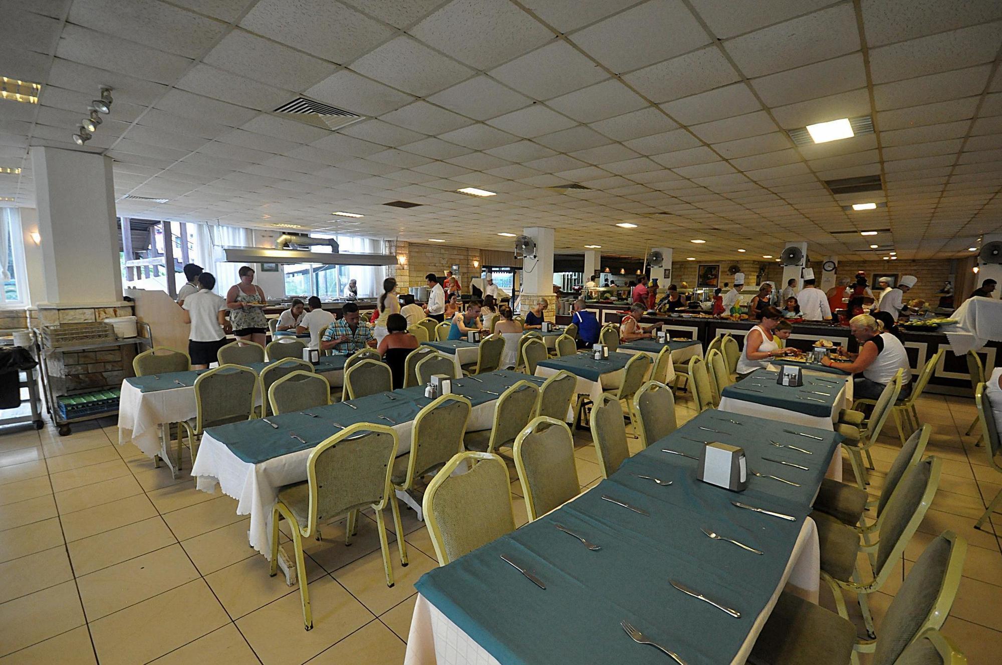 Club Hotel Pineta Armutalan Zewnętrze zdjęcie