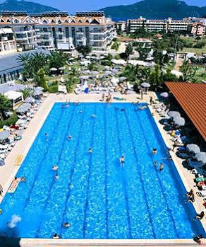 Club Hotel Pineta Armutalan Zewnętrze zdjęcie